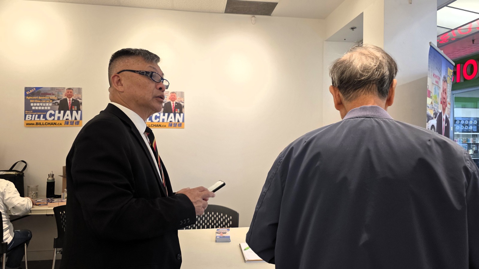 陳楚標 （Bill Chan／標Sir）：親民易聯絡，用心聆聽居民心聲